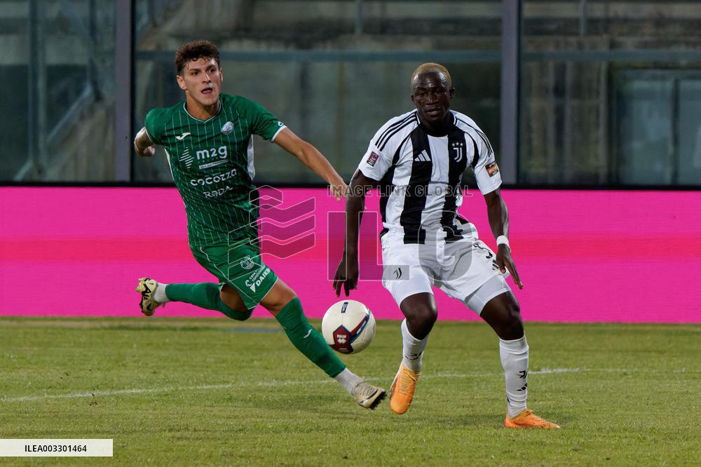 - Serie C Italia - Monopoli vs Juventus Next Gen