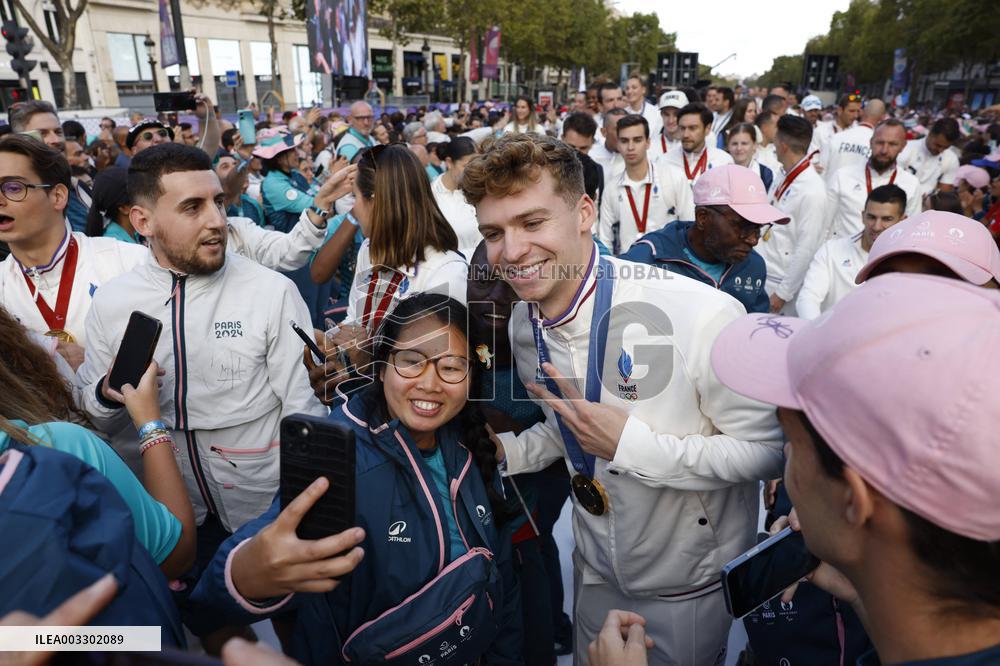 Parade Of French Athletes - Paris