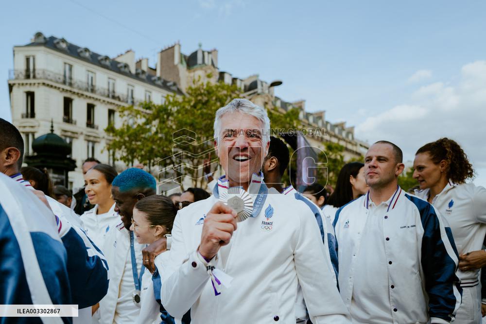 Parade Of French Athletes - Paris