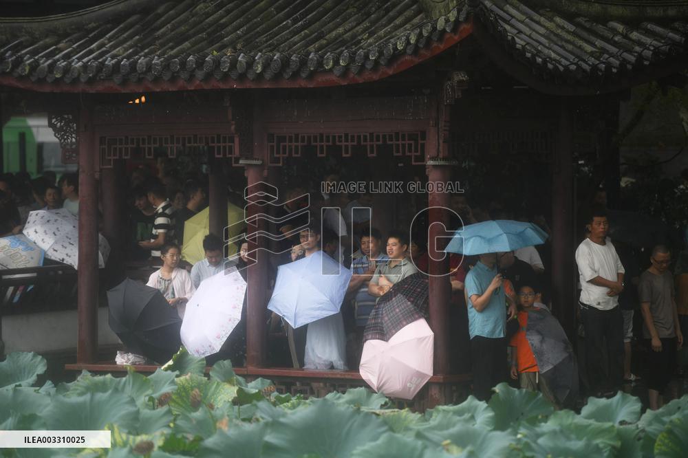 Typhoon Bebika Hit Hangzhou