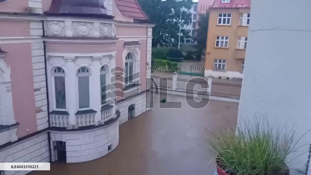 Czech Republic: Severe Rainfall Causes Major Flooding, Leaves Thousands Without Power 2