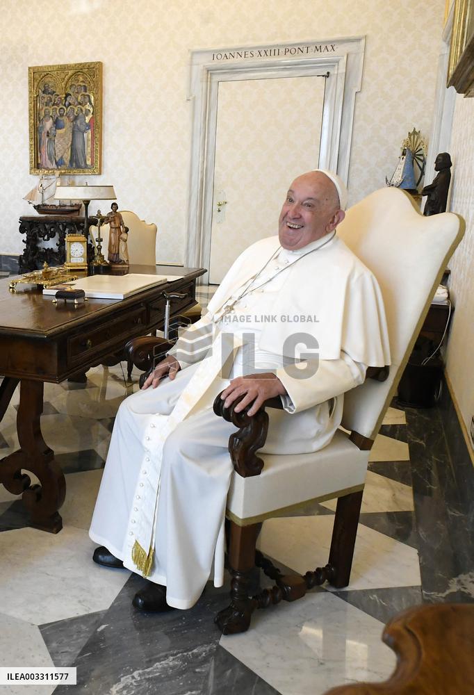 Pope Francis Meets New Israel’s Ambassador to the Holy See - Vatican