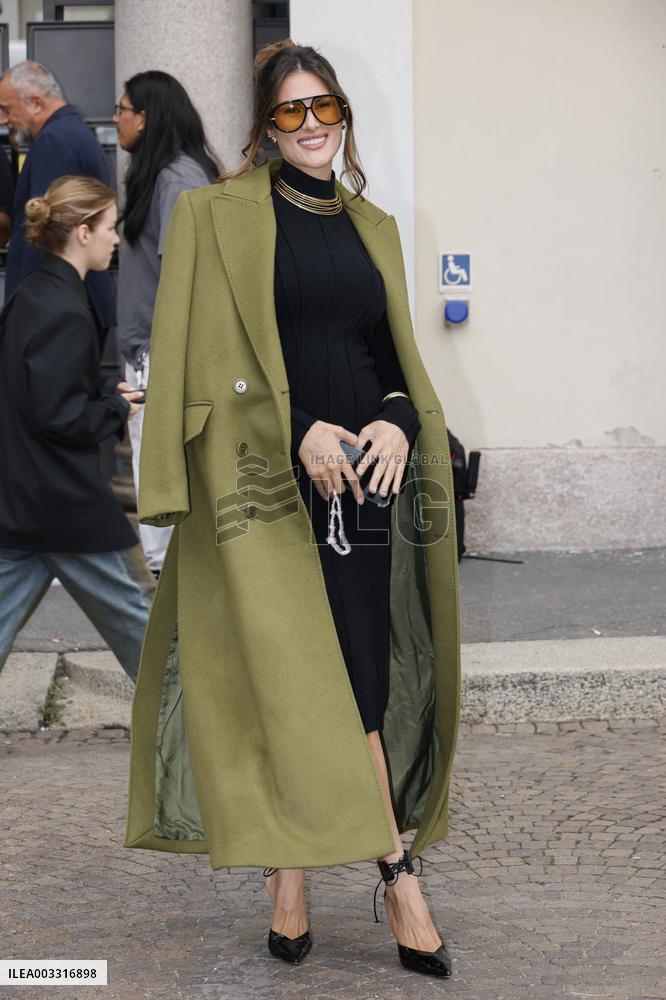 MFW - Alberta Ferretti Arrivals