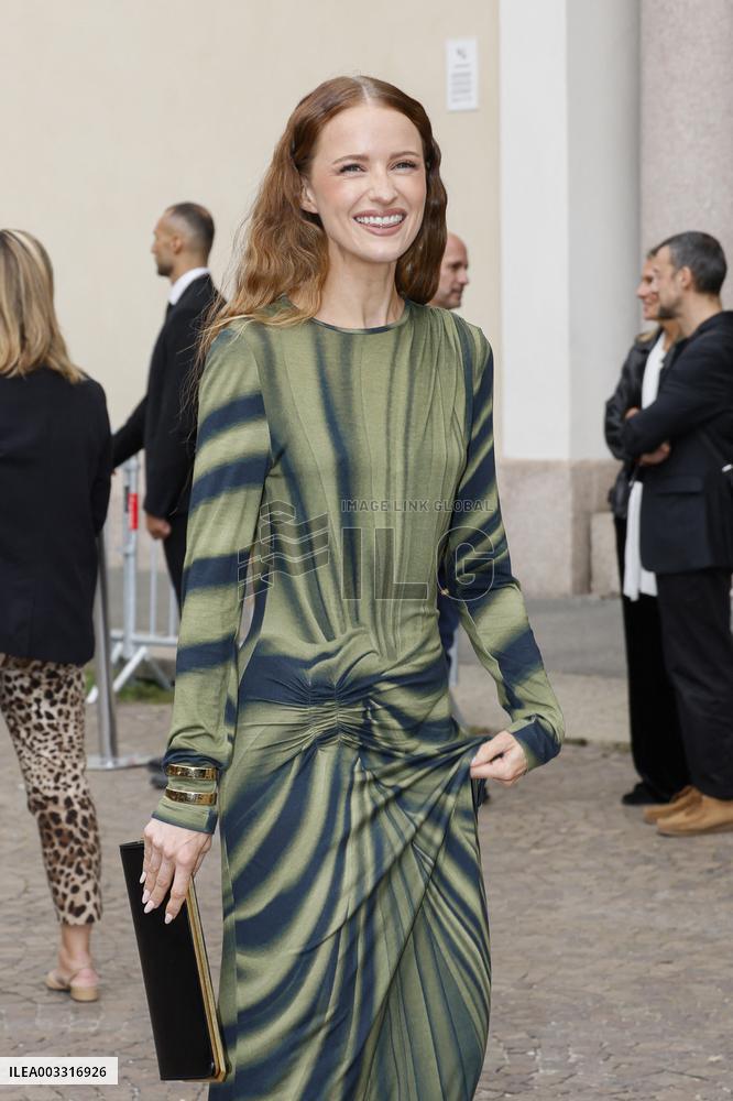 MFW - Alberta Ferretti Arrivals