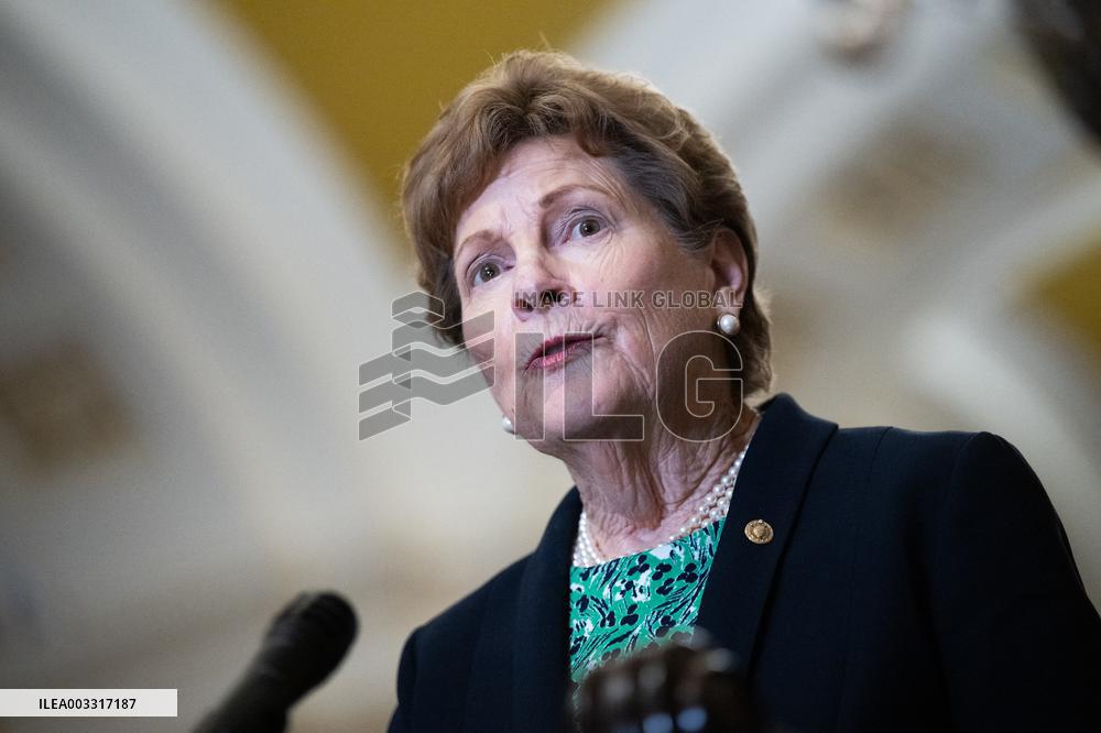 Senate Democrats And Republicans Hold Weekly Press Conferences - Washington