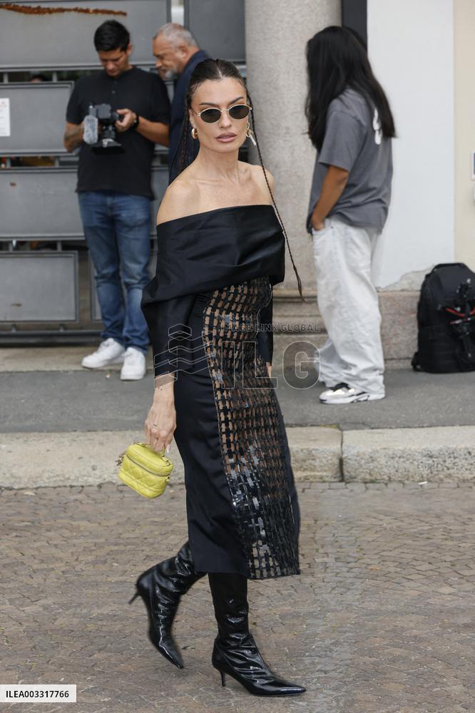 MFW - Alberta Ferretti Arrivals