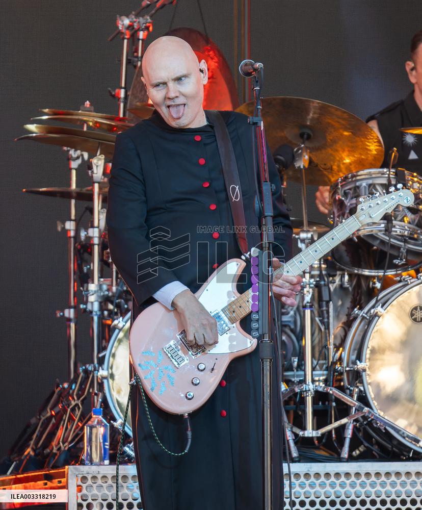 Billy Corgan Performs At Jimmy Kimmel Live - LA