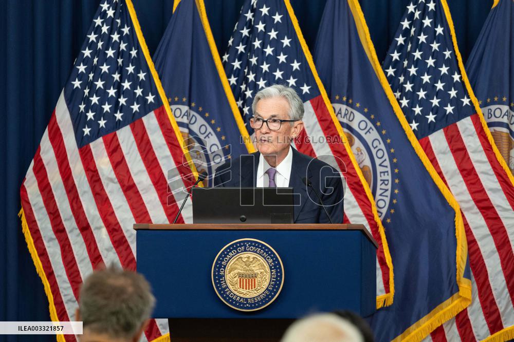 Fed Cuts Interest Rates For First Time In 4 Years - Washington