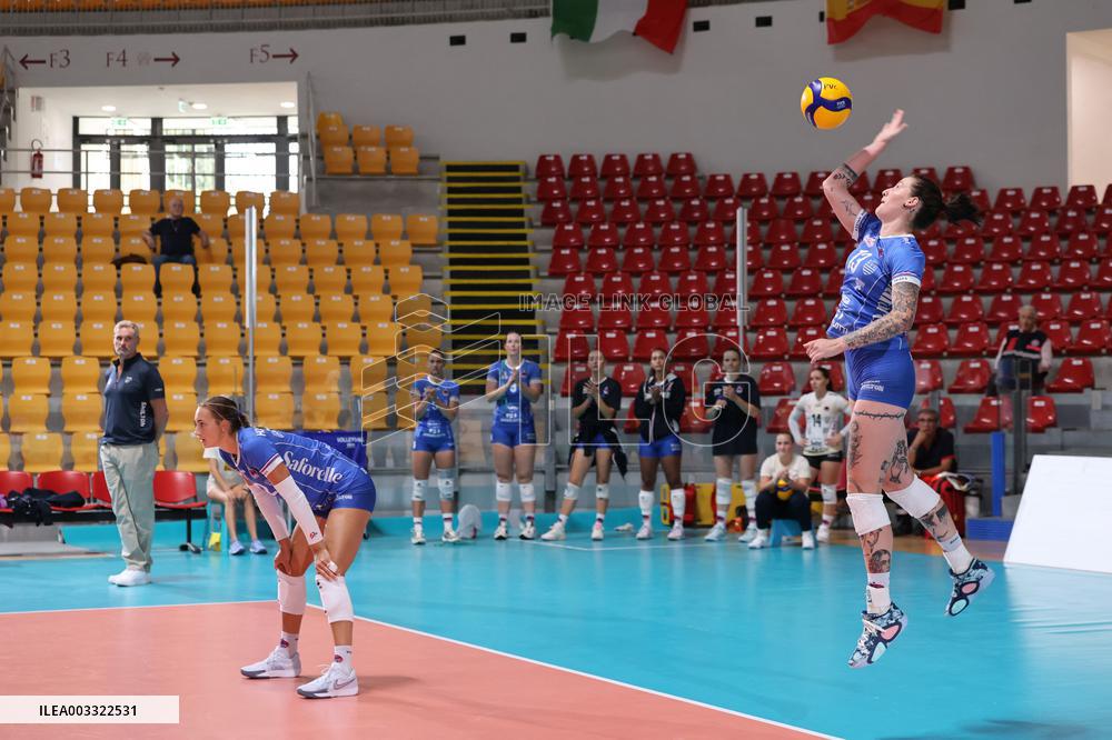 <categoriaITA> - <sottocategoriaITA> - Volleyball WEVZA CUP Women