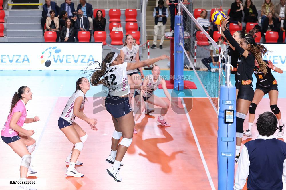 <categoriaITA> - <sottocategoriaITA> - Volleyball WEVZA CUP Women