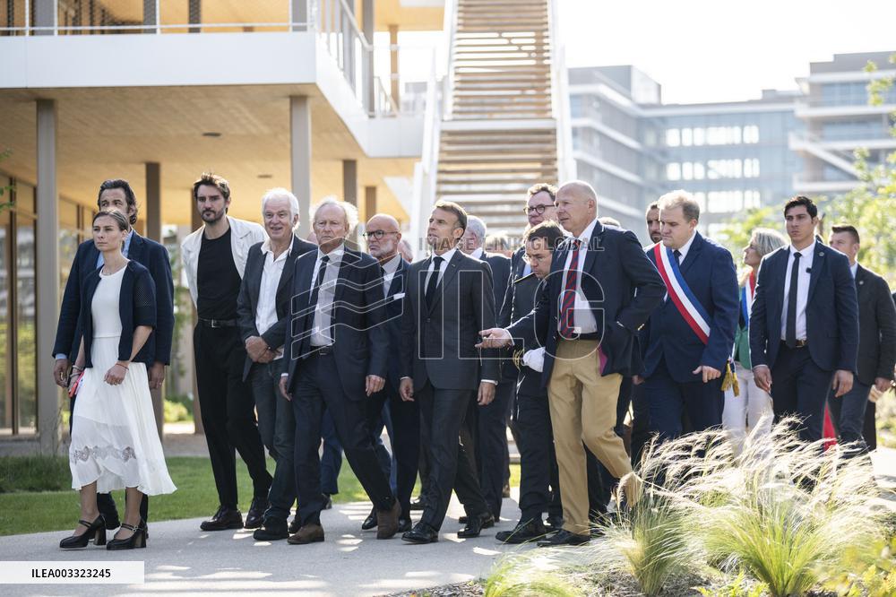 Macron Visits The Nanterre Arboretum - Nanterre
