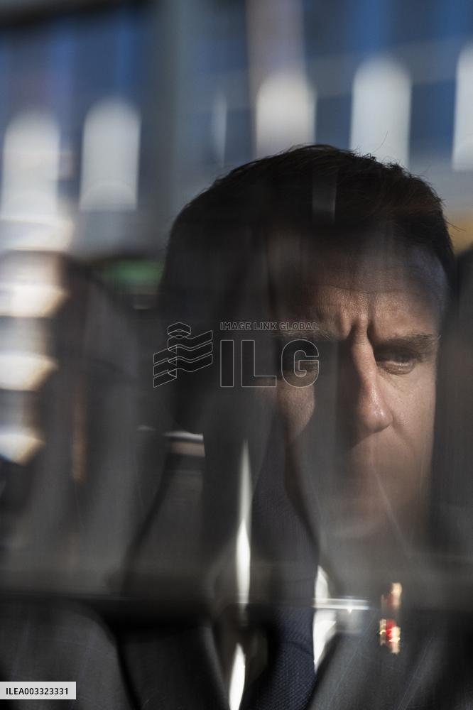 Macron Visits The Nanterre Arboretum - Nanterre