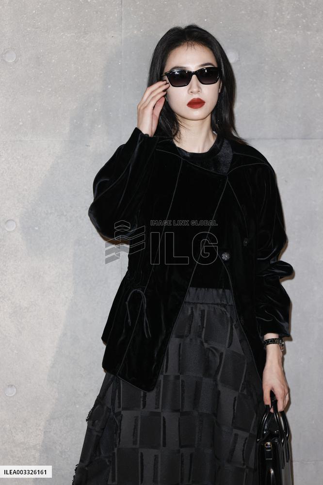 MFW - Emporio Armani Front Row