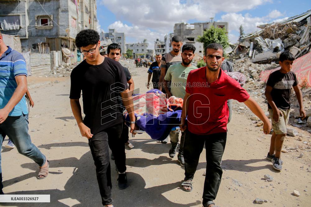 Israeli Attack On Al-Bureij Kills At Least 4 - Gaza