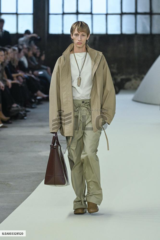 MFW - Tods Runway