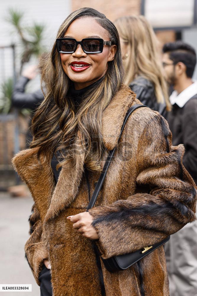 MFW - Tod’s Arrival