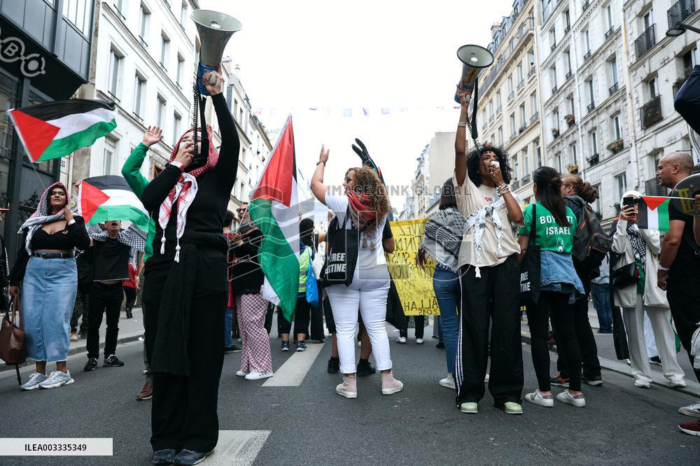 Demonstration Against Macron-Barnier Government in Paris