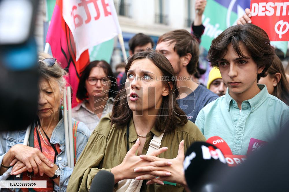 Demonstration Against Macron-Barnier Government in Paris