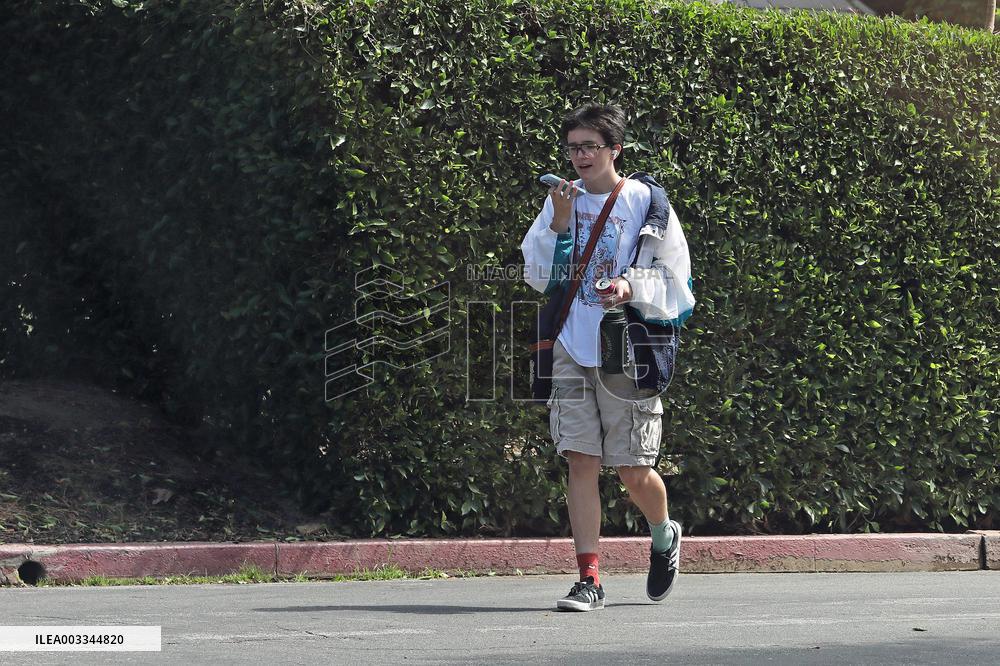 Ben Affleck Pulls Over To Catch Up With His Child Fin - LA