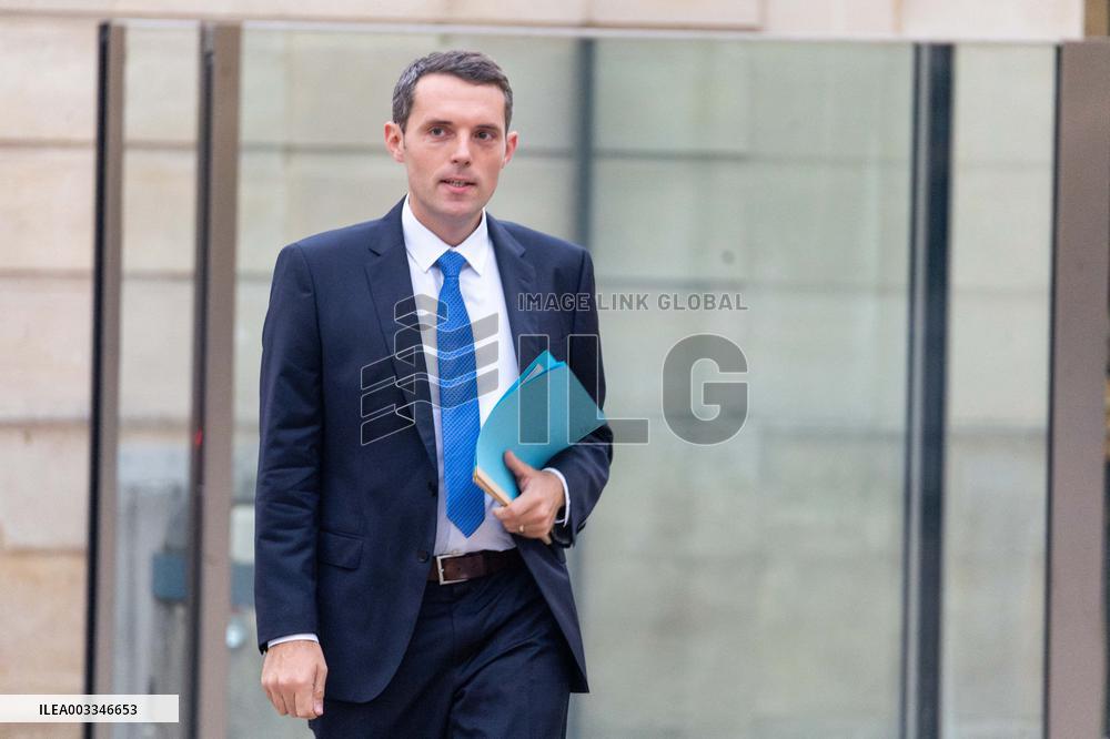 New French Government Arrives In Matignon - Paris