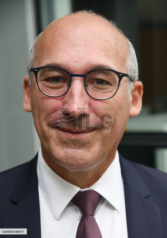 Handover Ceremony At Ministry Of The Labour, Health and Solidarities - Paris