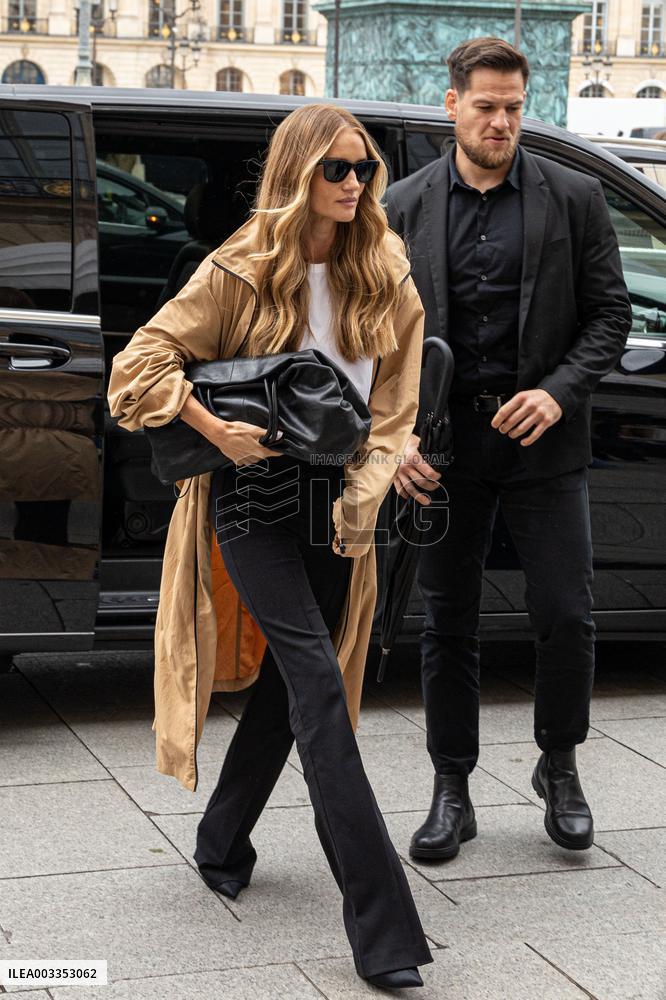 PFW - Rosie Huntington-Whiteley Out And About In Paris NB