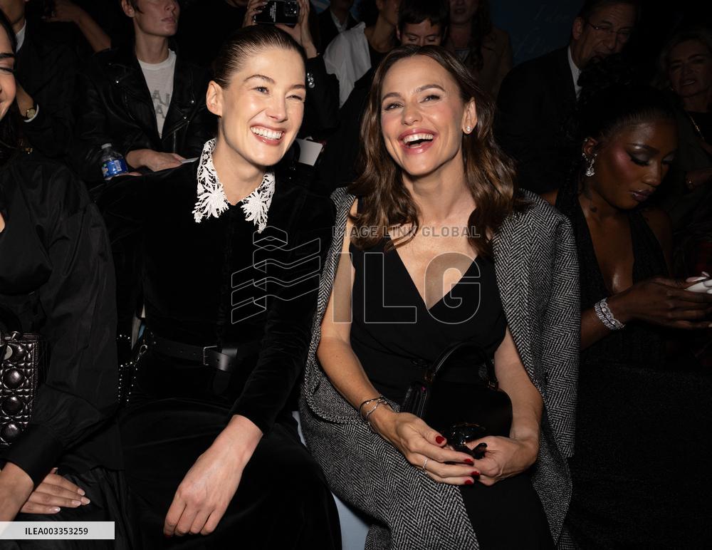 PFW - Dior Front Row