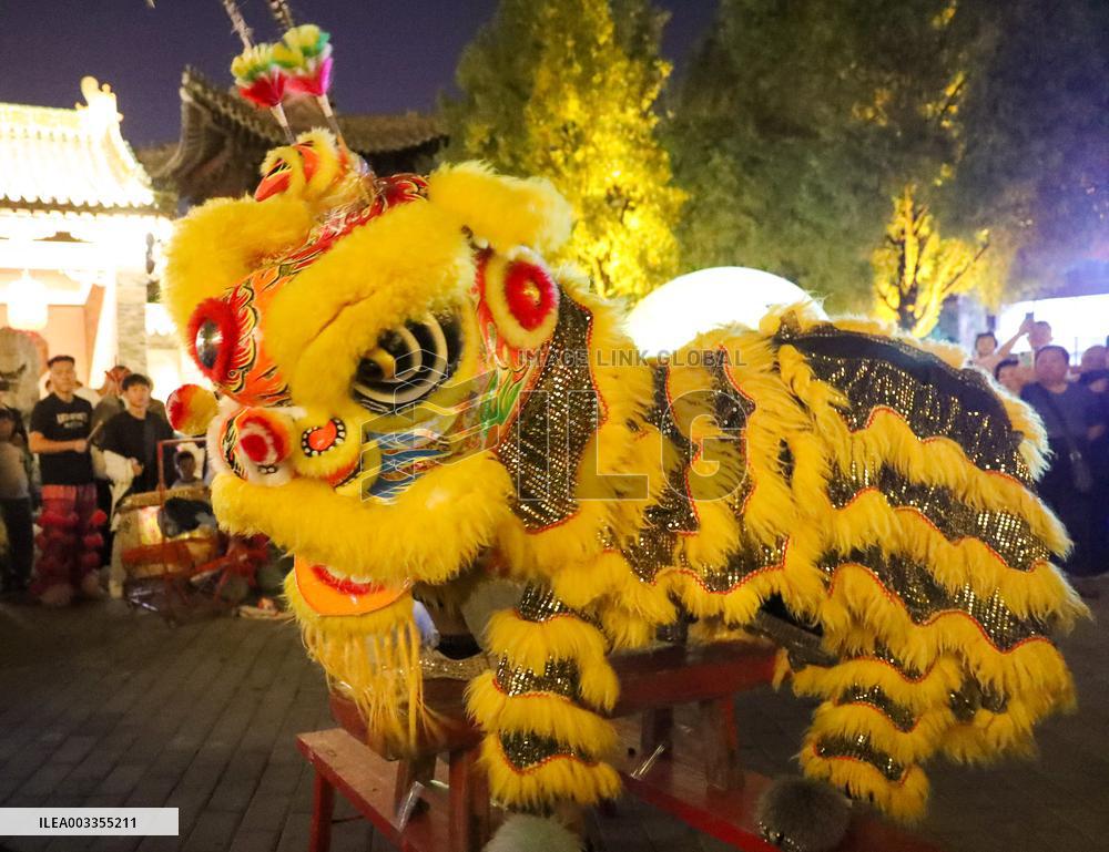 Xunxian Ancient City Night Economic Consumption