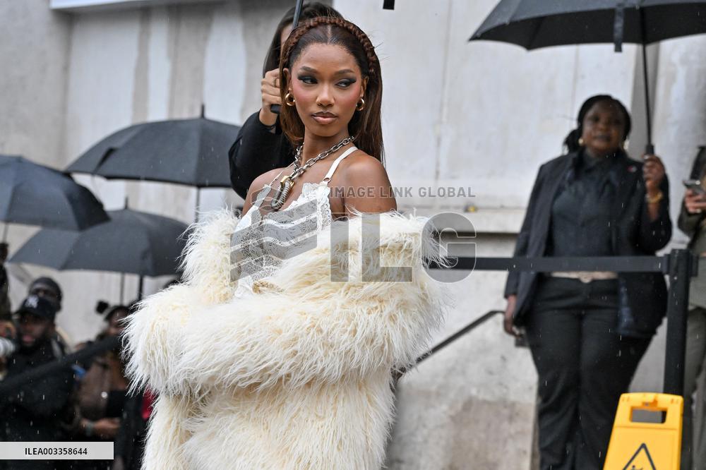 PFW Rabanne Outside Arrivals