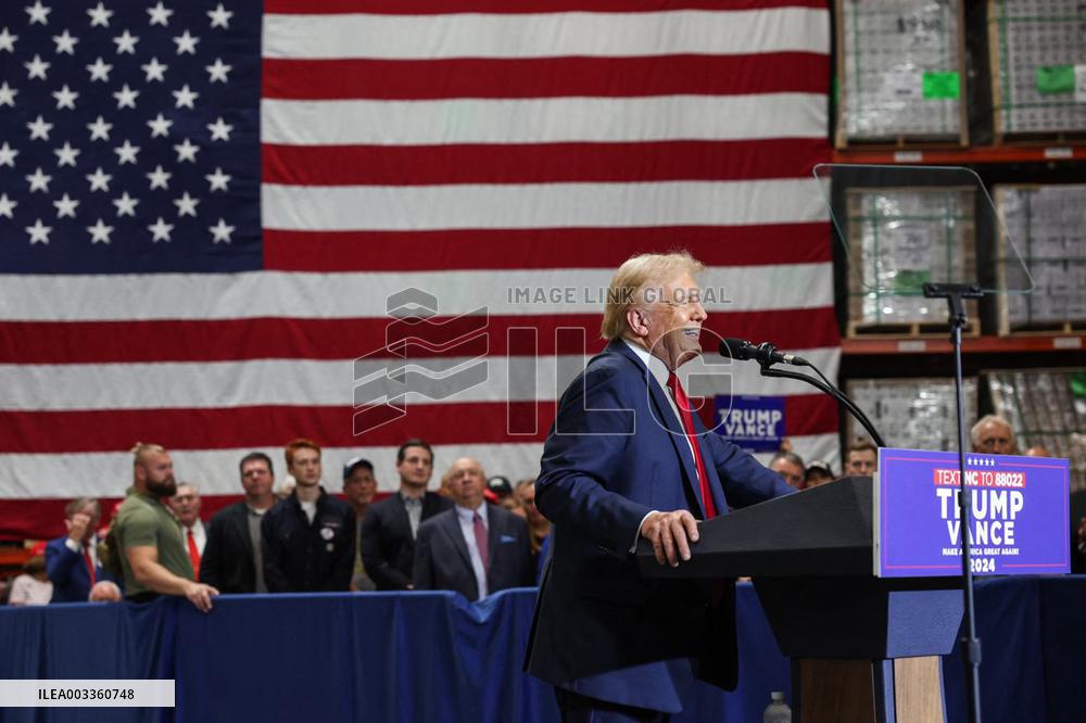 Trump Campaigns In Mint Hill - North Carolina