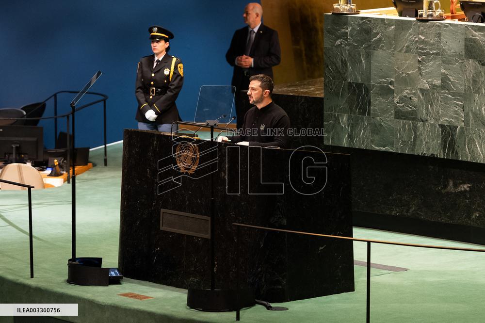 Zelensky Warns Of Russia Threat At UN - NYC