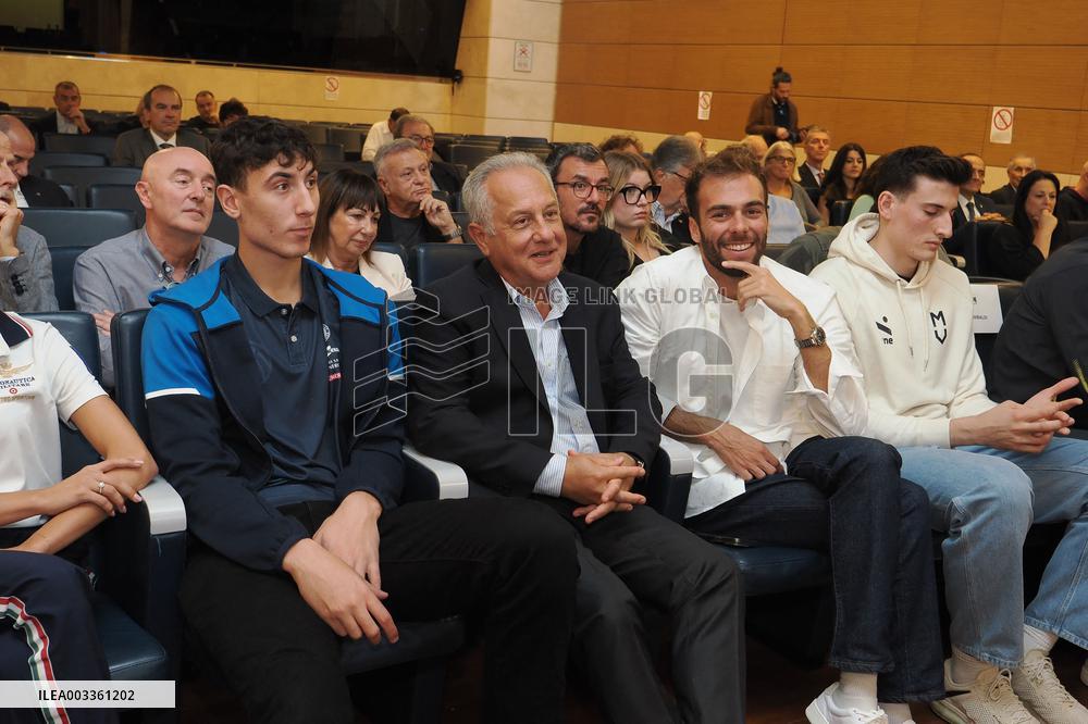GIOCHI OLIMPICI - Olimpiadi Parigi 2024 - Commemorative plaques delivered to athletes from Emilia Romagna for participation in t
