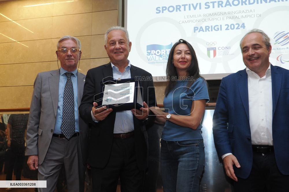 GIOCHI OLIMPICI - Olimpiadi Parigi 2024 - Commemorative plaques delivered to athletes from Emilia Romagna for participation in t