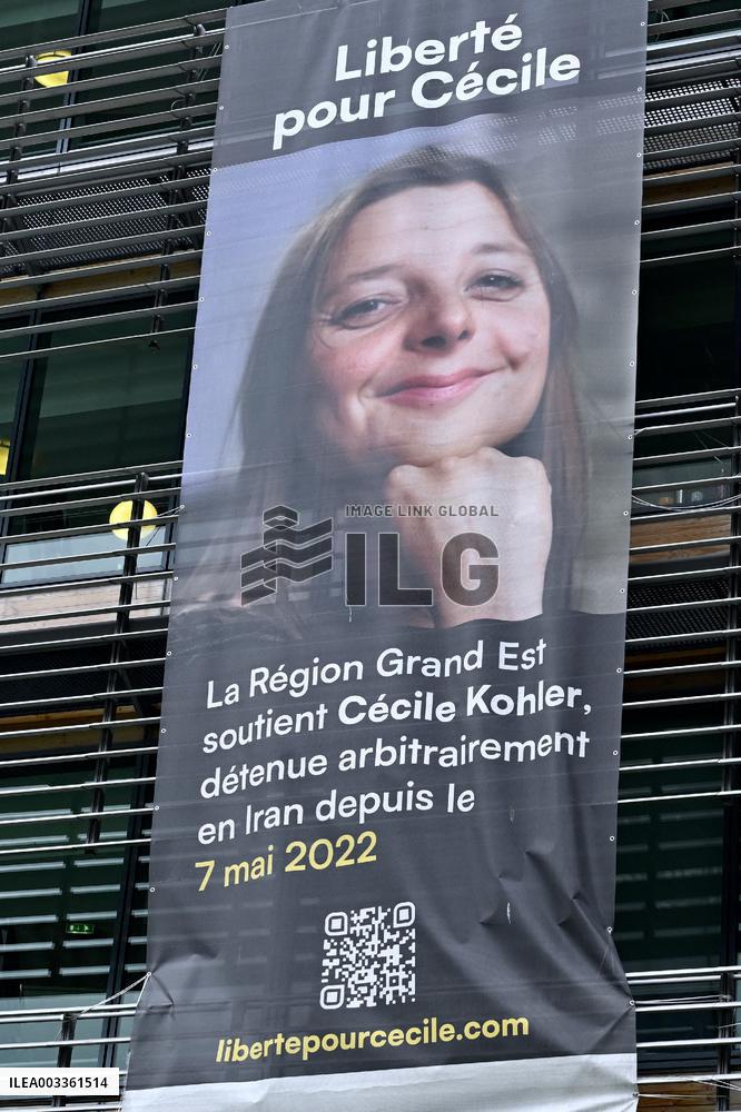 Cecile Kohler Portrait On Grand Est Region Headquarters Facade - Strasbourg