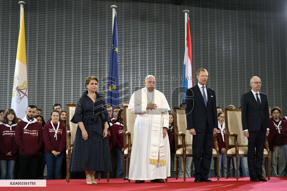 Pope Francis Arrives in Luxembourg