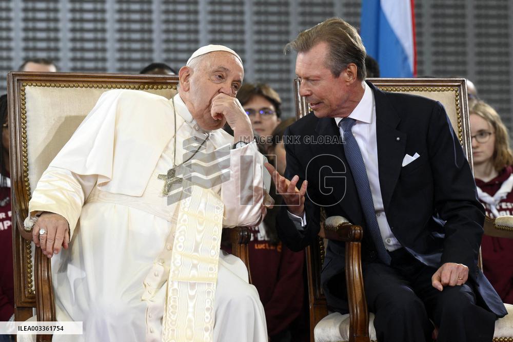 Pope Francis Arrives in Luxembourg