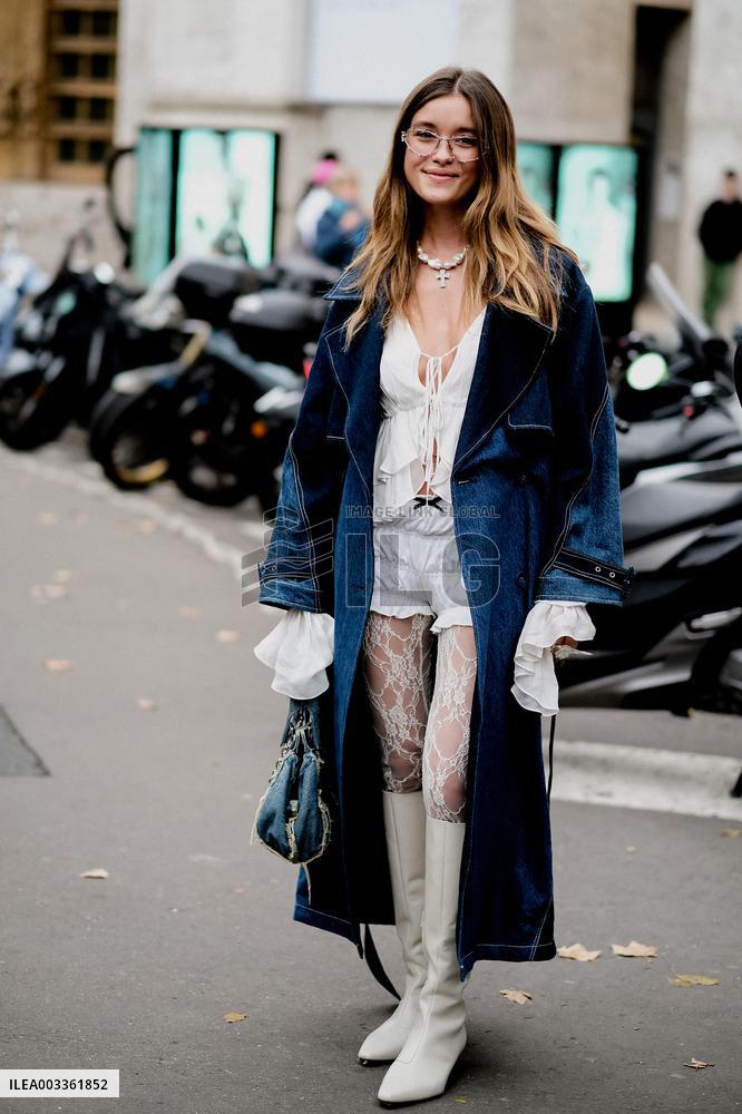 PFW - Ester Manas Street Style