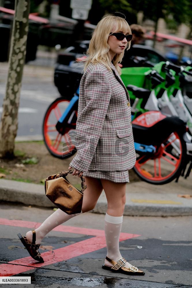 PFW - Ganni Street Style