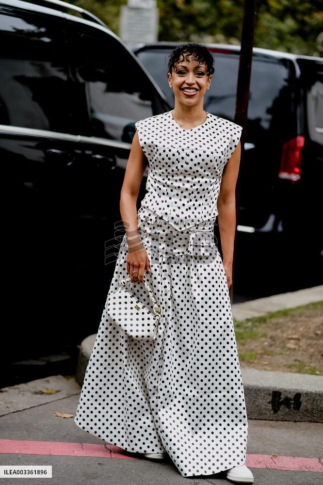 PFW - Ganni Street Style