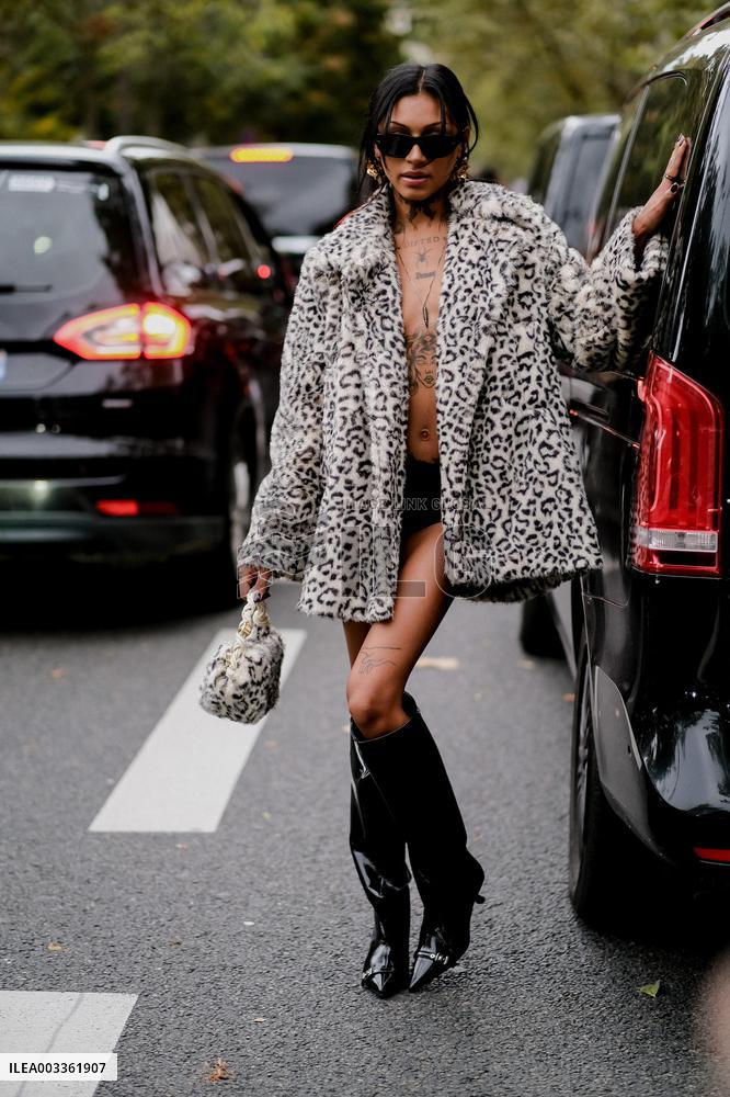 PFW - Ganni Street Style