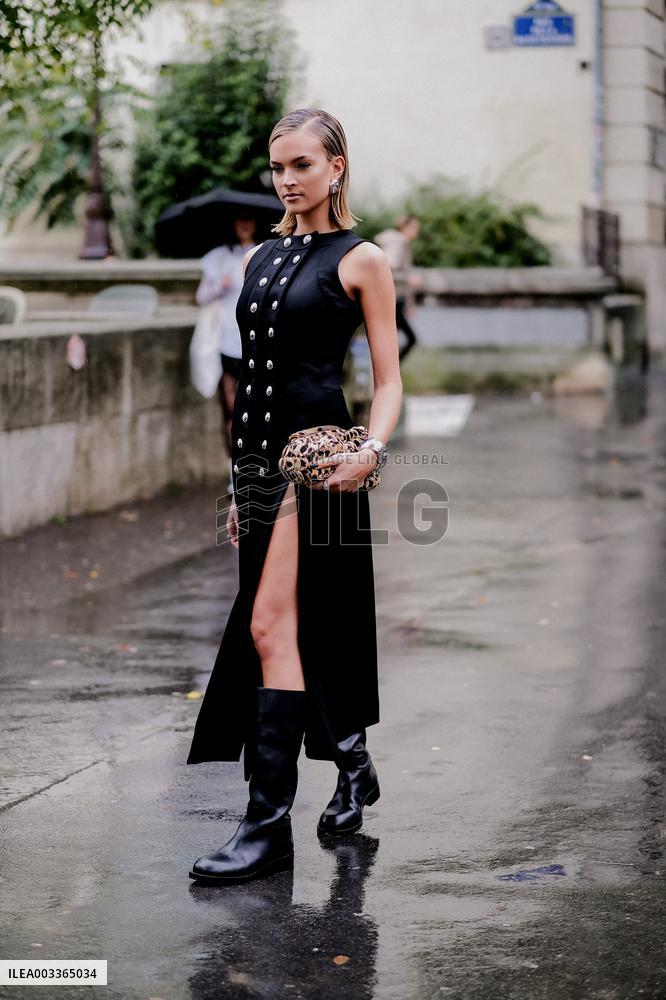 PFW - Rabanne Street Syle