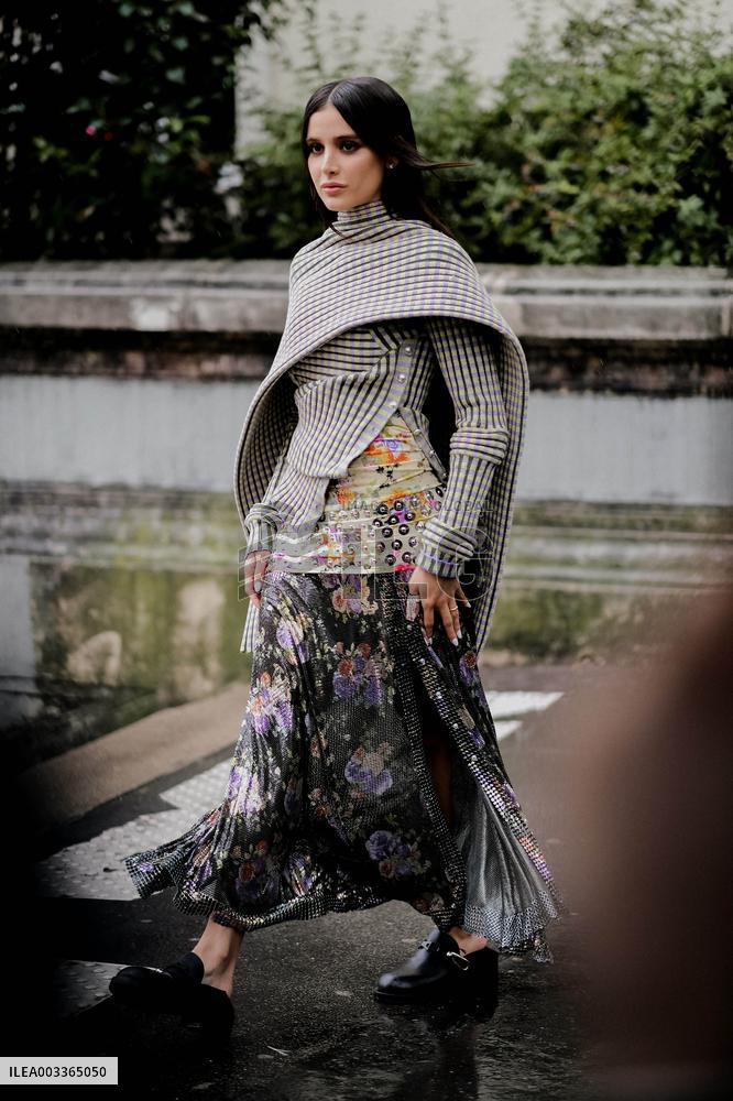 PFW - Rabanne Street Syle