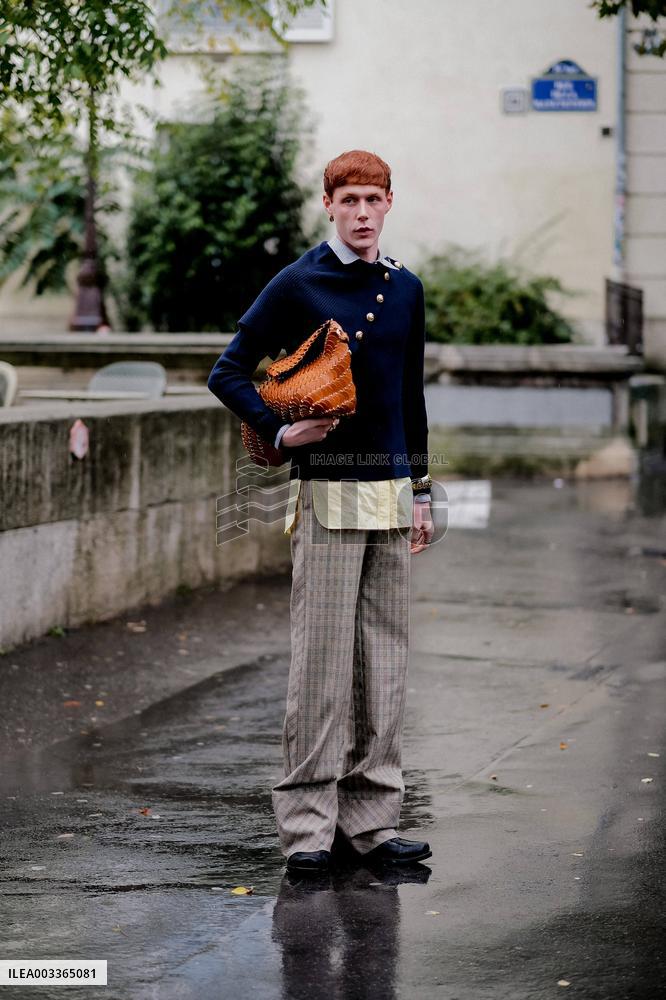 PFW - Rabanne Street Syle