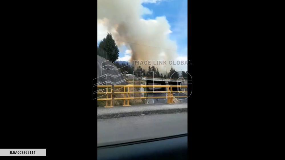 Ecuador: Massive Wildfire Erupts In Quito Prompting Evacuation, Arson Suspect Arrested 4