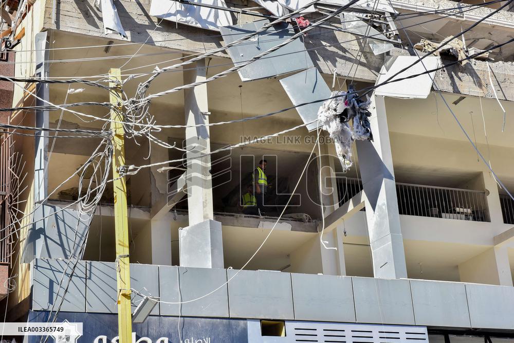 Israeli Bombings Kill More Than 700 - Lebanon