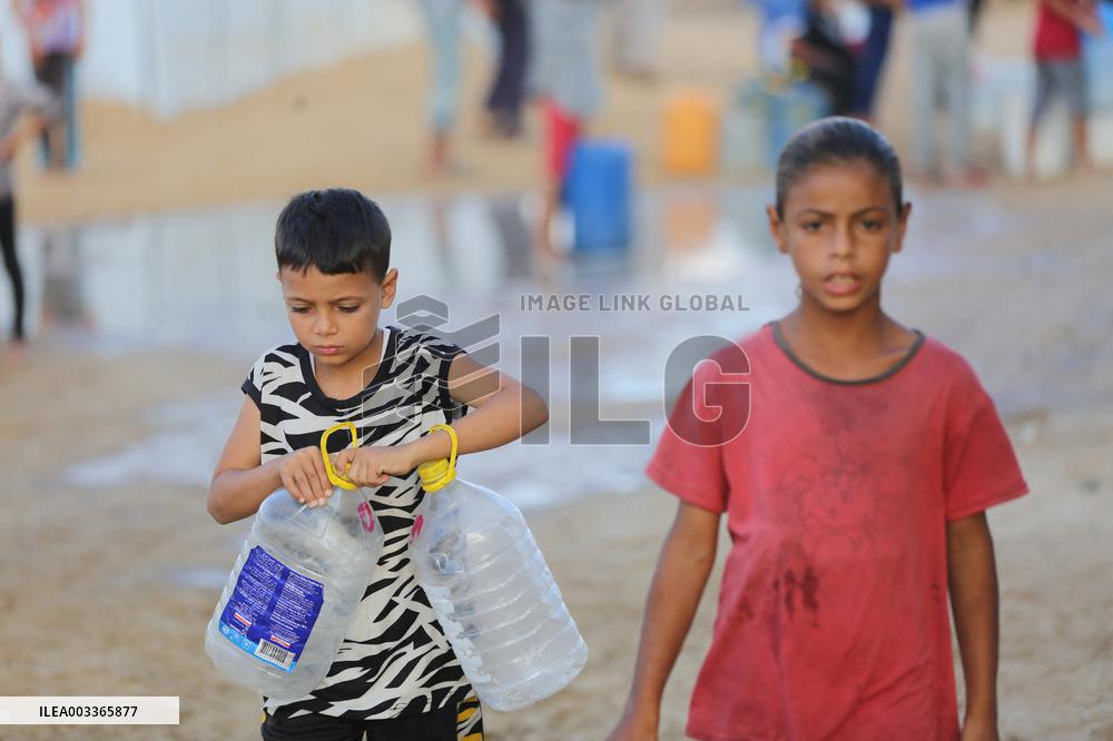 Israeli Strike On School Kills 11 - Gaza