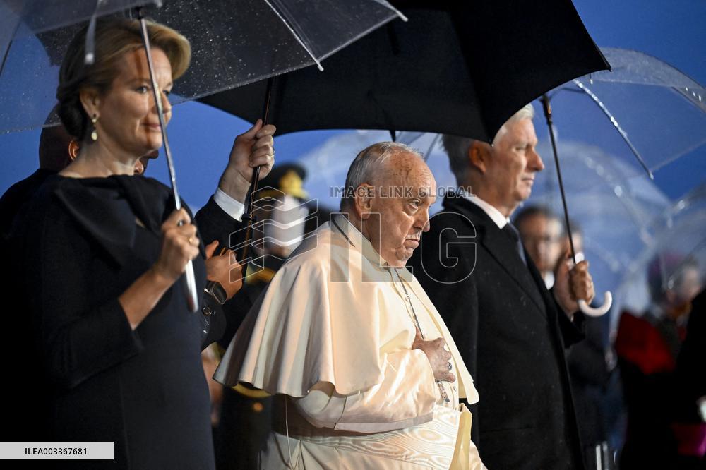 Royals Welcome Pope Francis - Brussels
