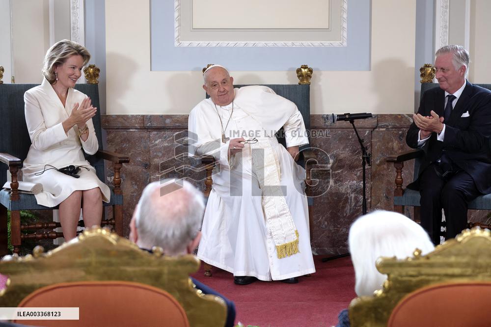 Pope Francis Meets Belgium's Civil Authorities - Laeken
