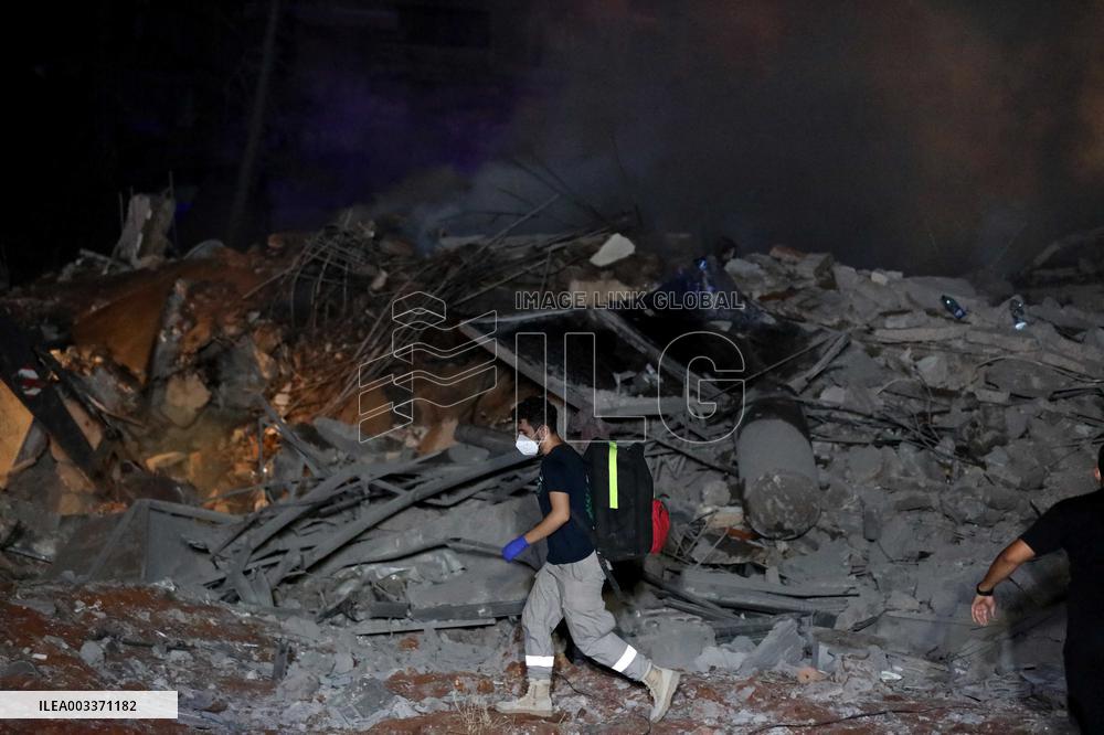 Israel Launches Massive Airstrike - Beirut