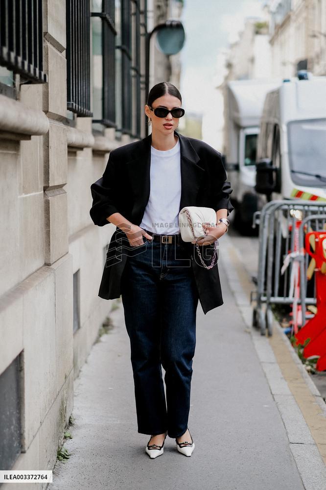 PFW - Roger Vivier Street Style